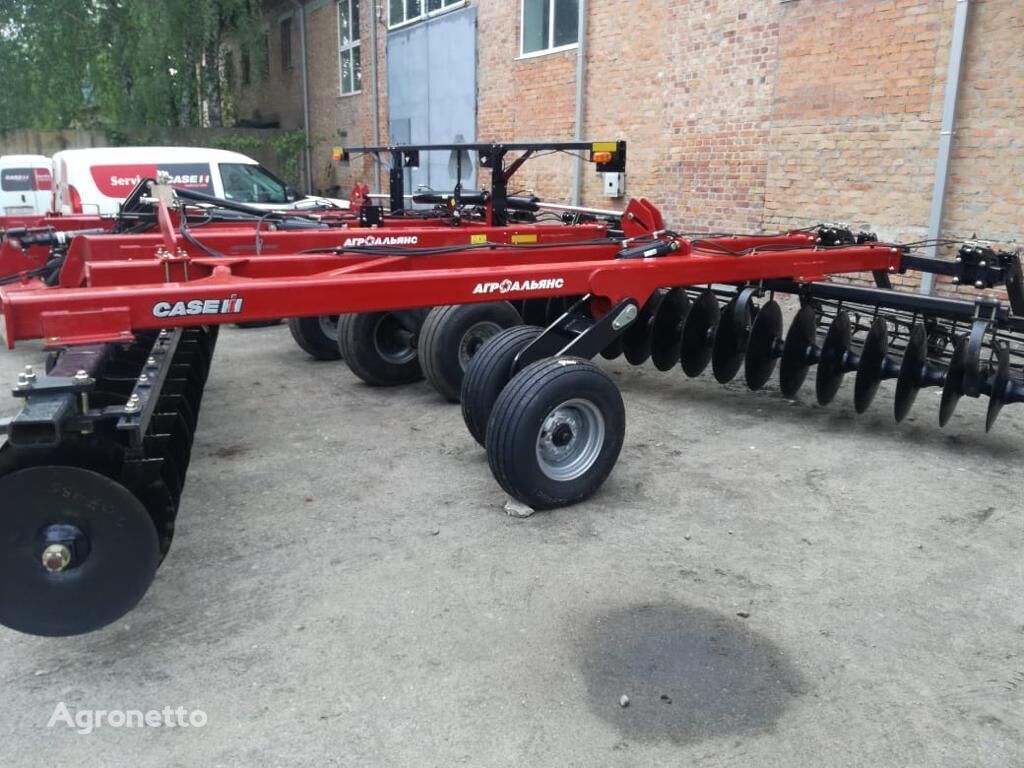 nowa brona talerzowa Case IH True-Tandem 375 (RMX370) v naiavnosti, lizynh za 1 den